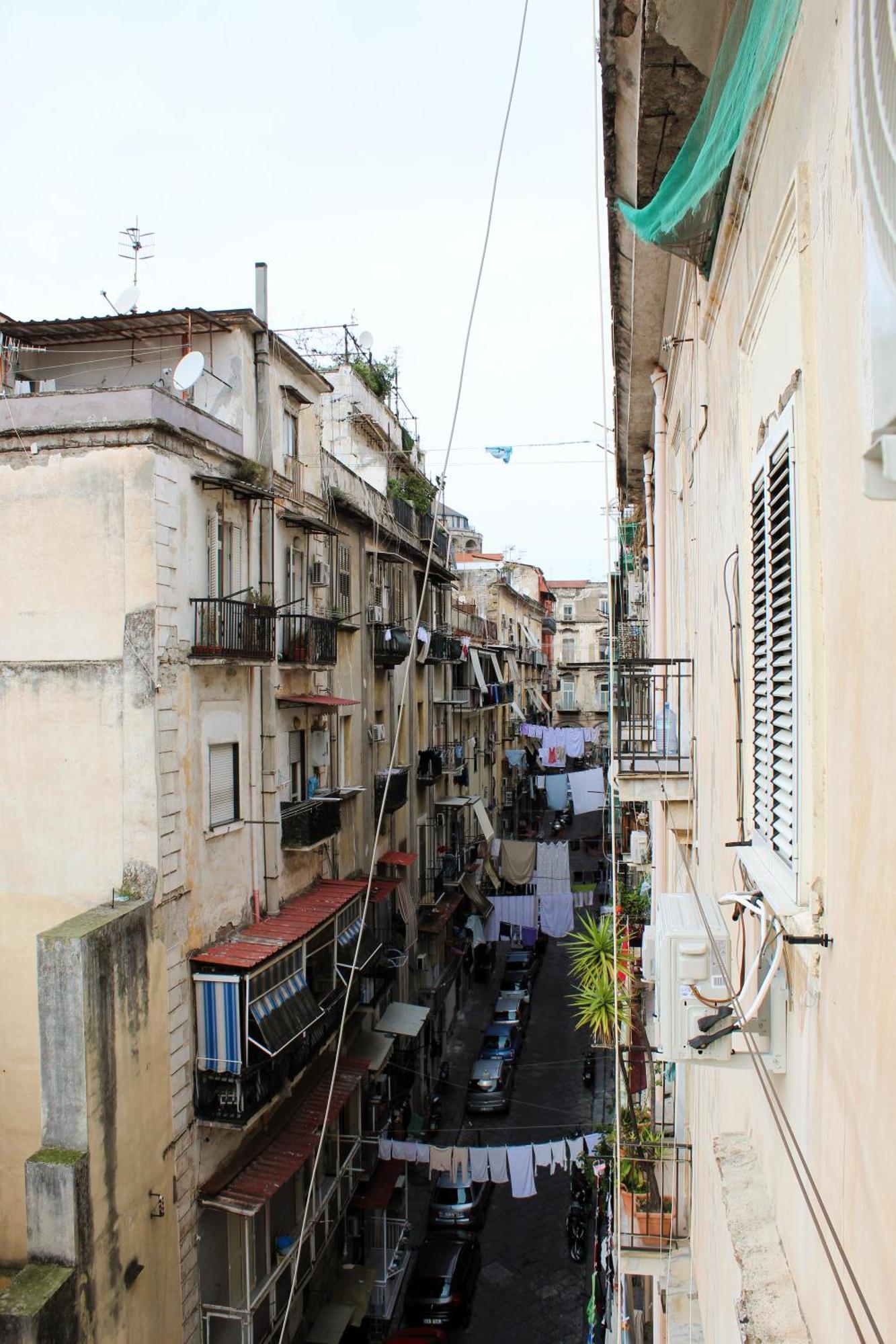 Blackwoody Contemporary Rooms - Napoli Centro Storico Extérieur photo
