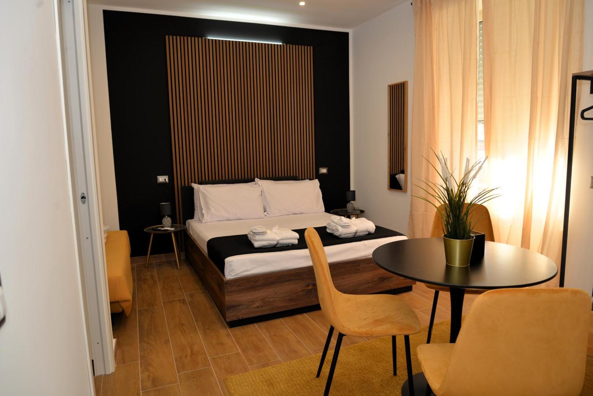 Blackwoody Contemporary Rooms - Napoli Centro Storico Extérieur photo