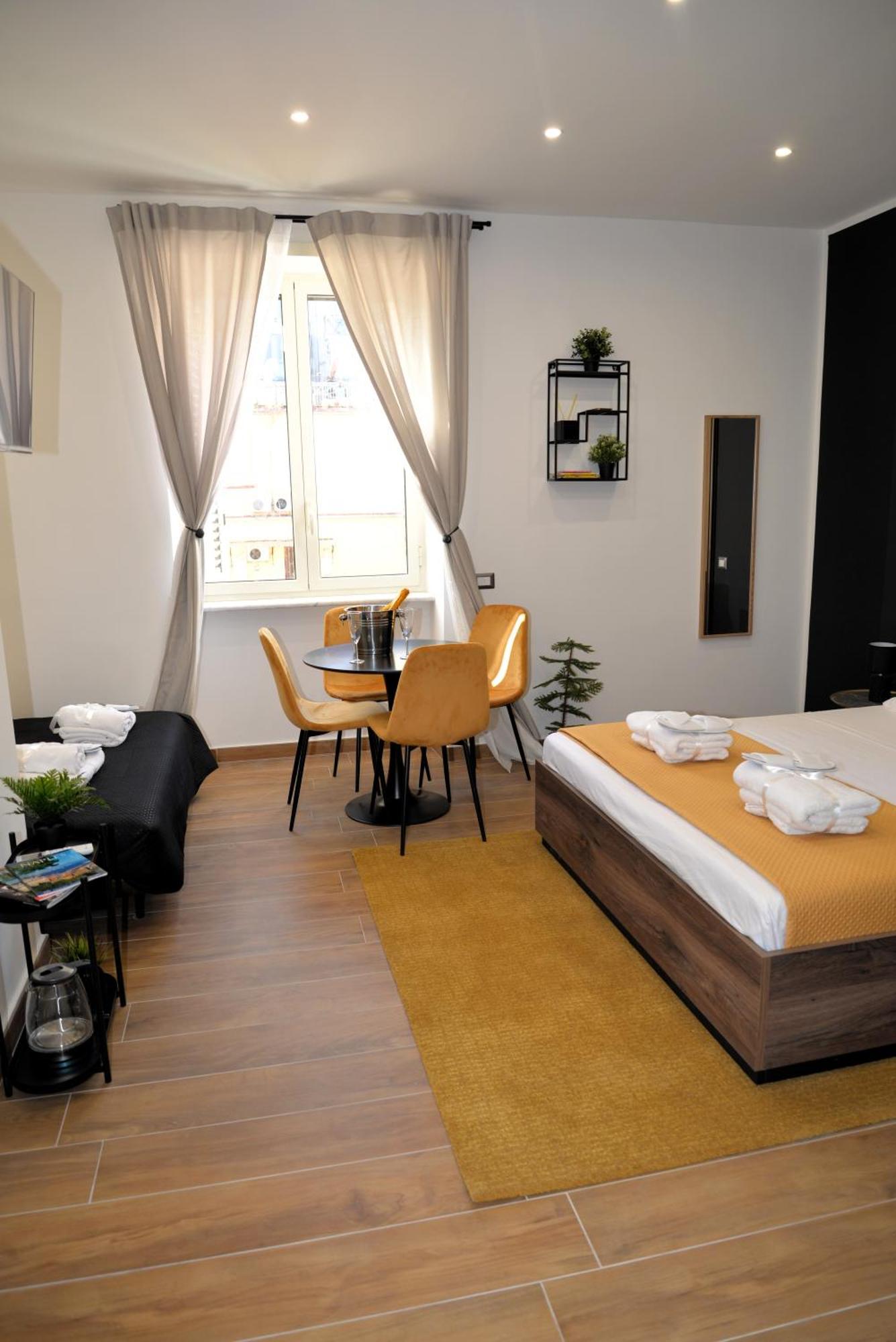 Blackwoody Contemporary Rooms - Napoli Centro Storico Extérieur photo